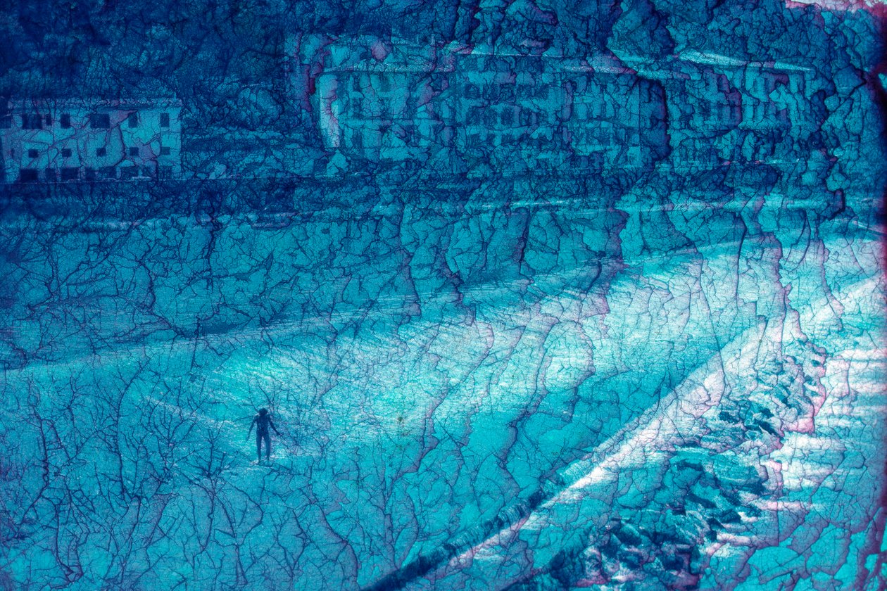 The Space Between., 2022 (kuva) tekijältä Sisse Brimberg