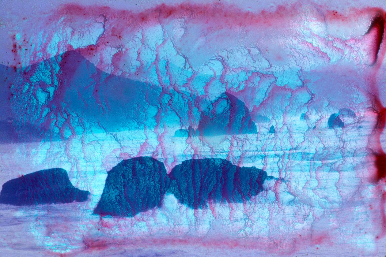 The Space Between., 2022 (kuva) tekijältä Sisse Brimberg