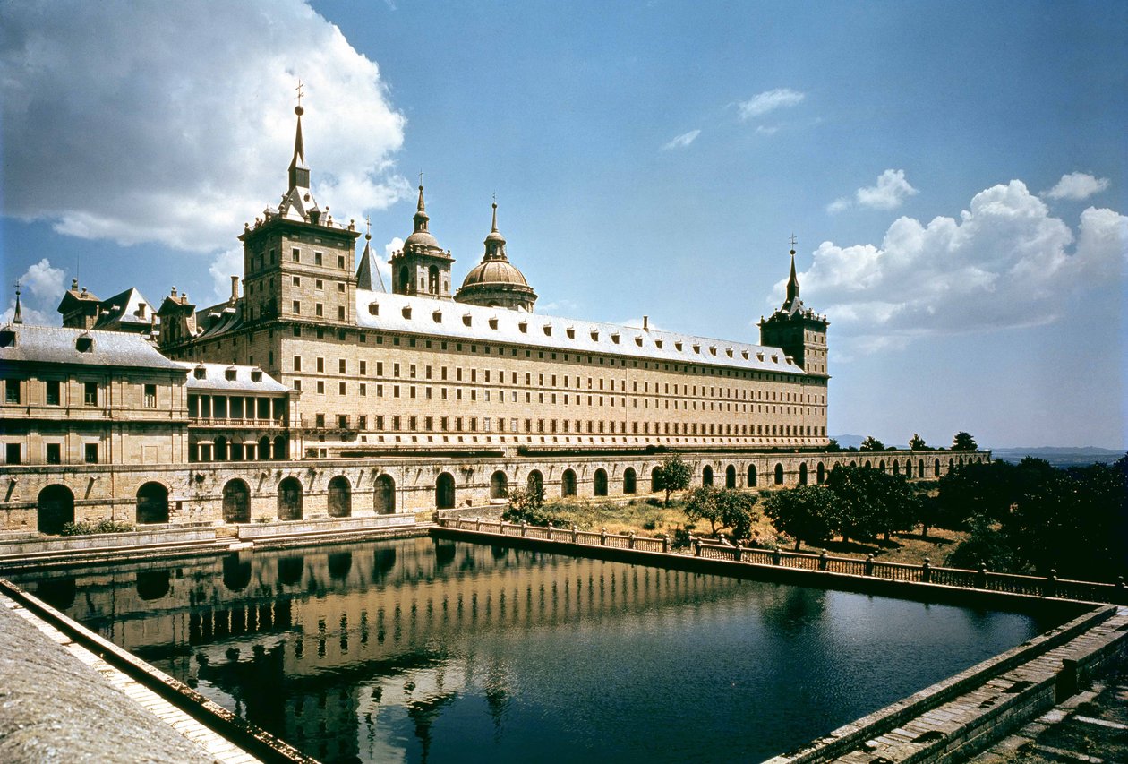 Juan Bautista de Toledon ja Juan de Herreran suunnittelema Escorial-luostari, 1563-84 tekijältä Spanish School