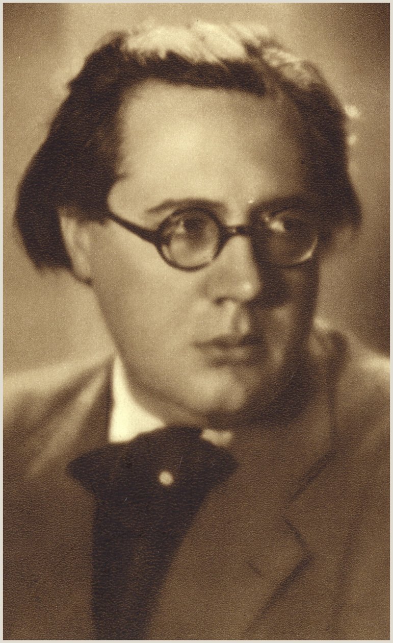 Andres Segovian muotokuva (s/w-valokuva) tekijältä Spanish Photographer
