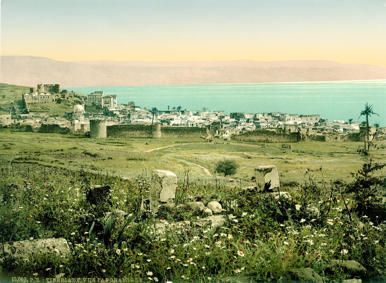 Näkymä Tiberiakseen etelästä, n. 1880-1900 (valokuva) tekijältä Swiss Photographer