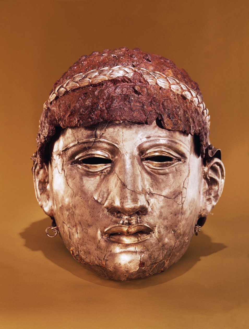 Kaksiosainen kypärä (rauta) tekijältä Thracian