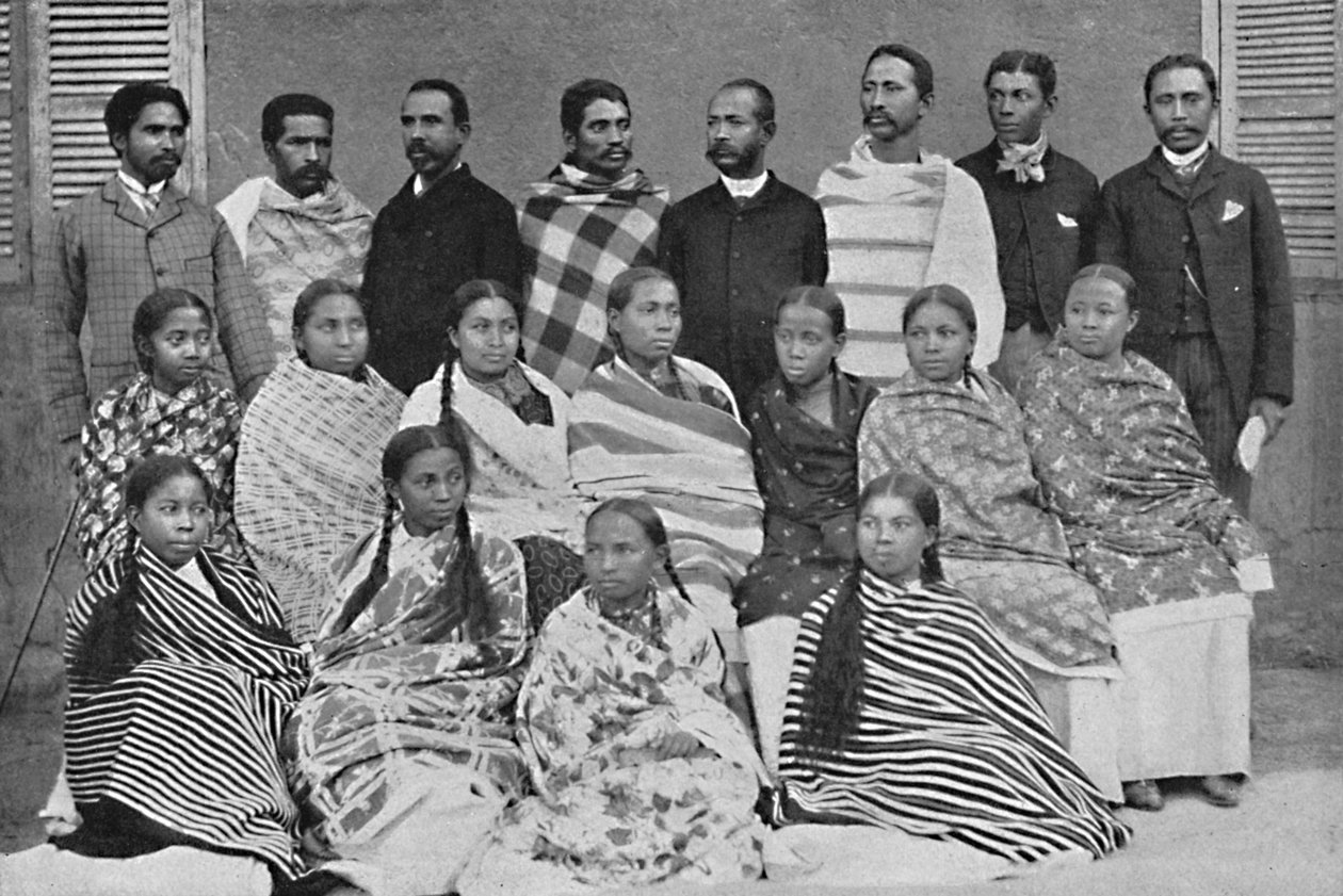 Ryhmä Hova, Madagaskarin ihmisiä, 1912 tekijältä Unbekannt