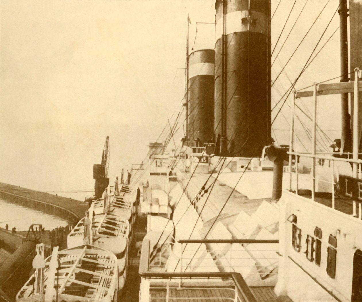 Leviathanin venekansi, n. 1930. tekijältä Unbekannt