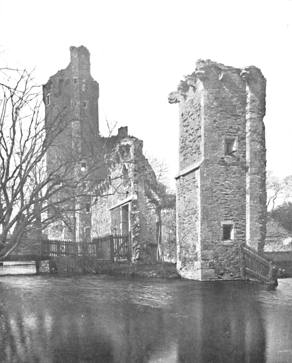 Muuraus Caister Castlessa, Norfolk, 1903 tekijältä Unbekannt