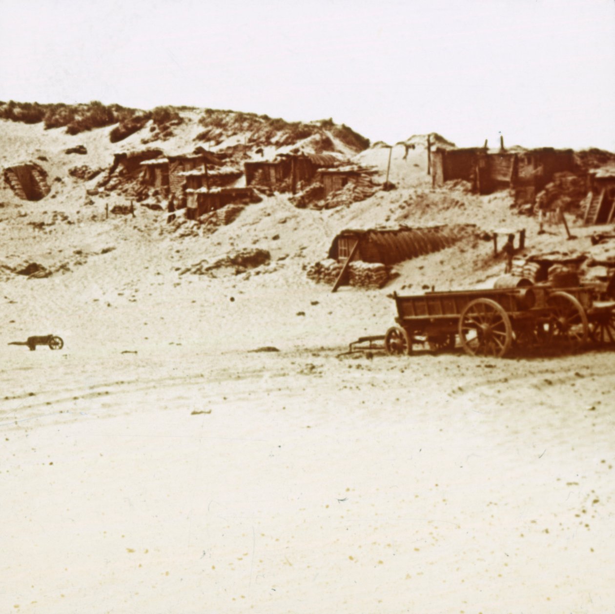 Kantonti dyynissä, Koksijde, Flanderi, Belgia, c1914-c1918 tekijältä Unbekannt