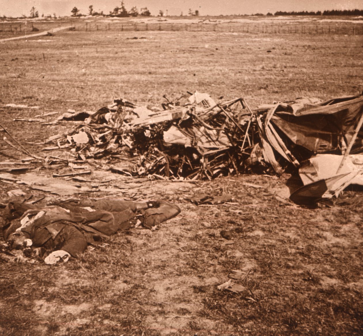 Pudonnut lentokone, Sainte-Marie-à-Py, Pohjois-Ranska, c1914-c1918 tekijältä Unbekannt