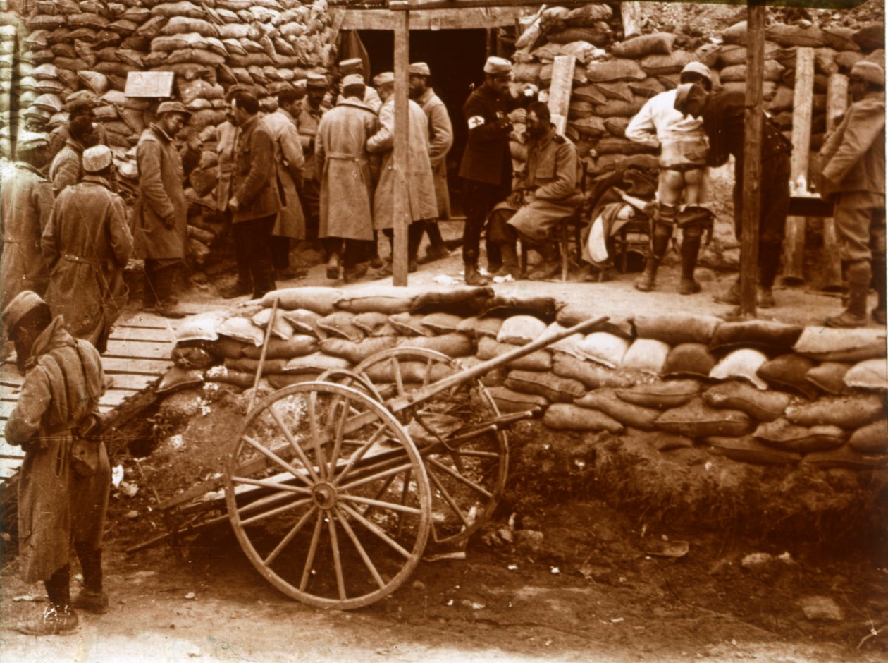 Ensiapuasema, Ablain-Saint-Nazaire, Pohjois-Ranska, c1914-c1918 tekijältä Unbekannt