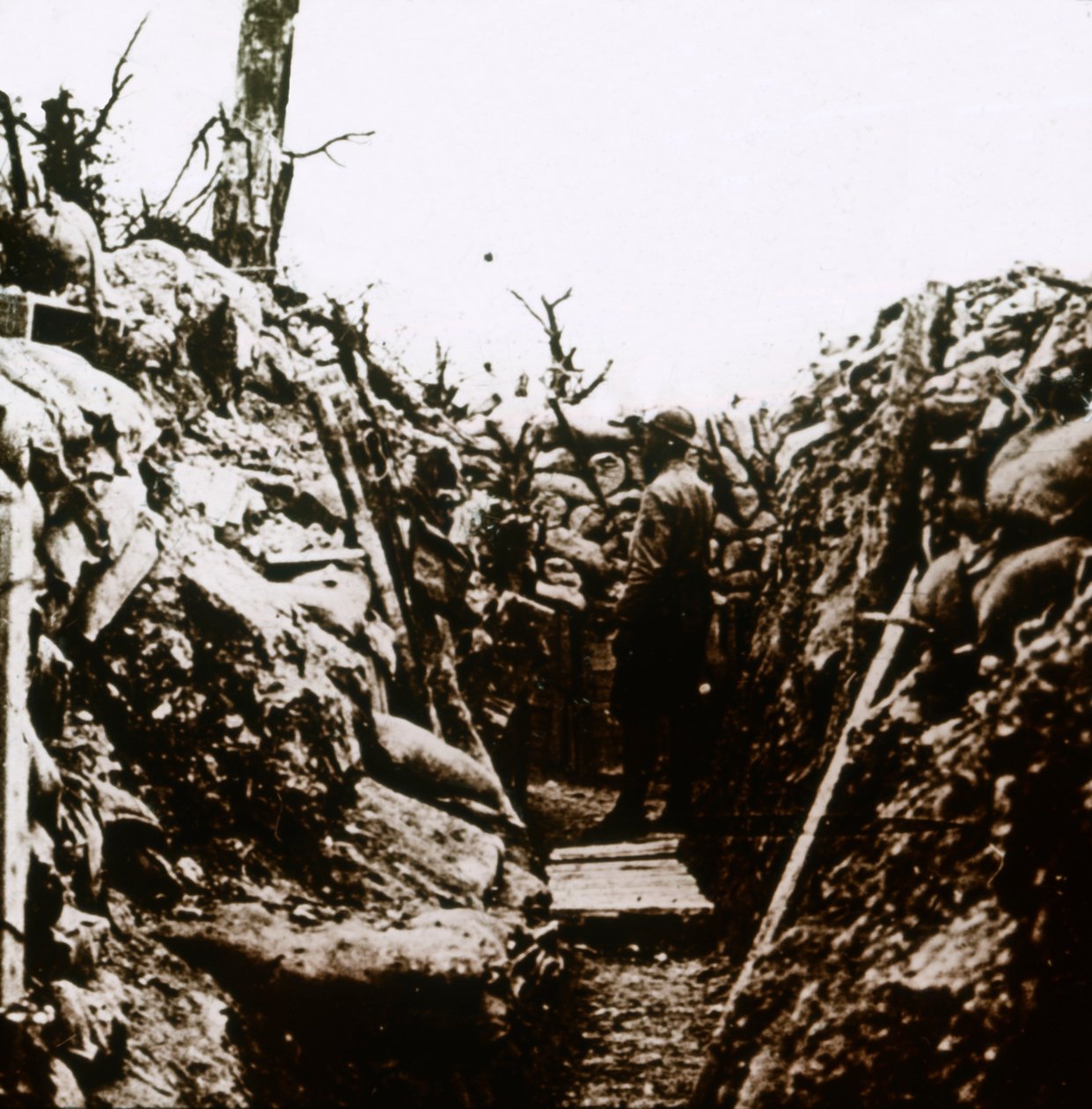 Etulinja Bonneuilissa, Ranskassa, c1914-c1918 tekijältä Unbekannt