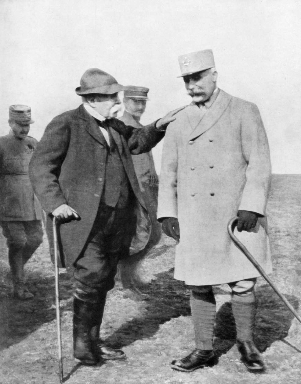 Kenraali Philippe Petain ja Georges Clemenceau, 1926 tekijältä Unbekannt