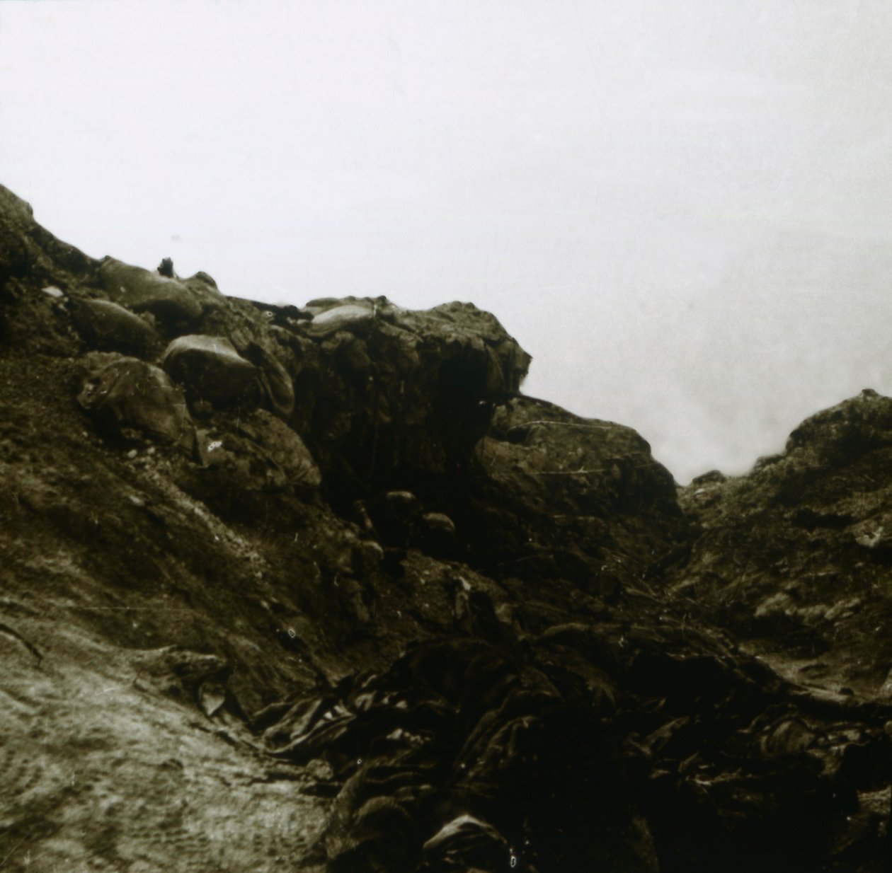 Saksalainen kaivaus, Commbles, Pohjois-Ranska, c1914-c1918 tekijältä Unbekannt