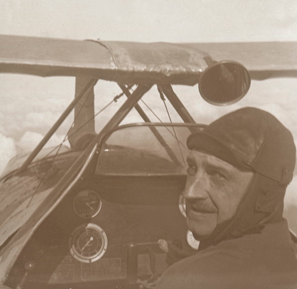 Pilvissä 1200 metrin korkeudessa, c1914-c1918 tekijältä Unbekannt