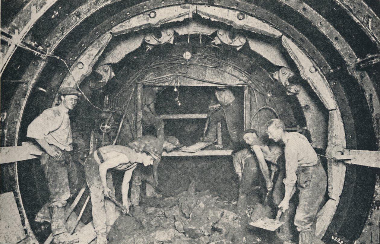 Inside a Greathead Tunneling Shield, 1926 tekijältä Unbekannt