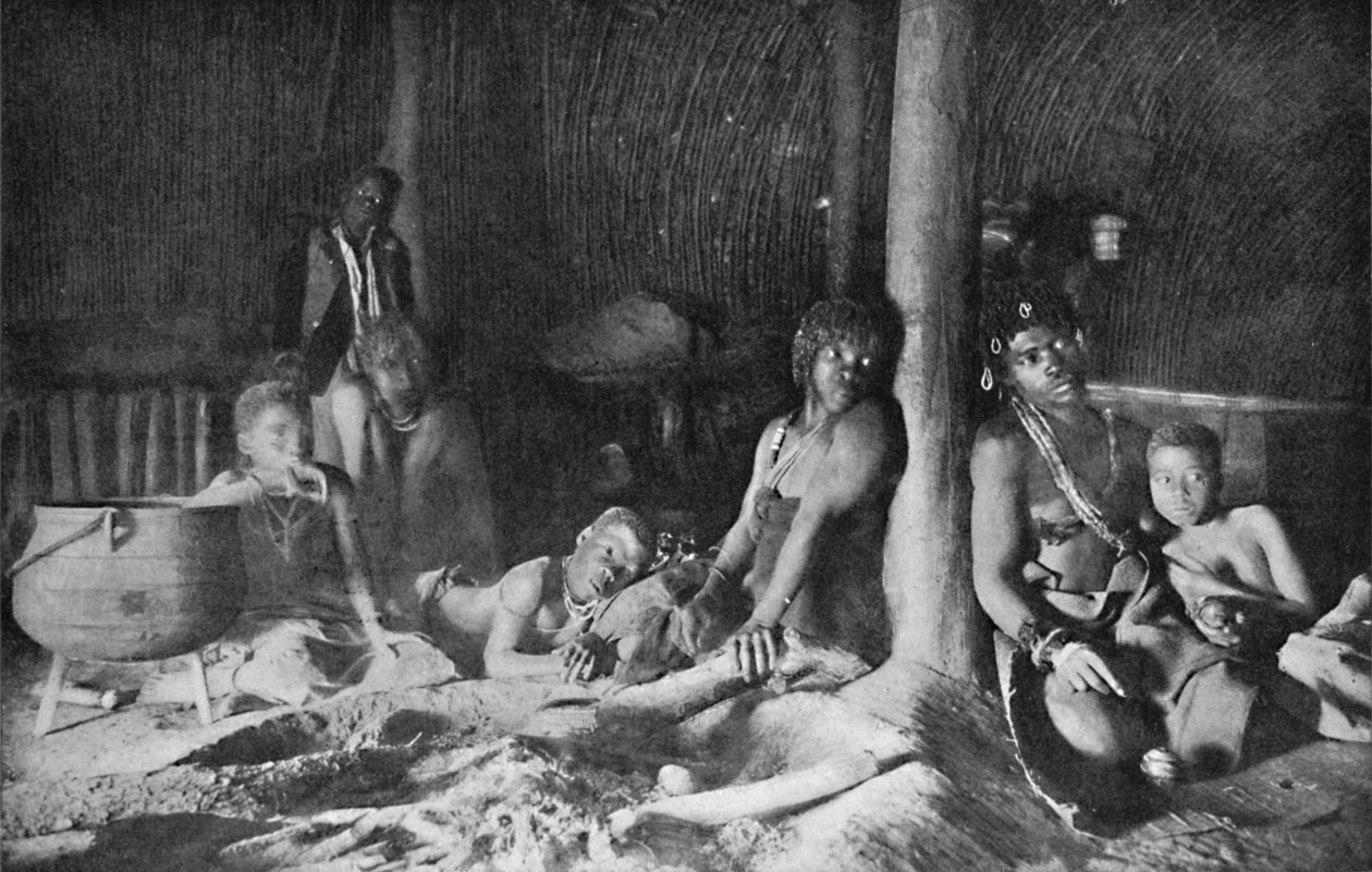 Zulumajan sisustus, 1912 tekijältä Unbekannt
