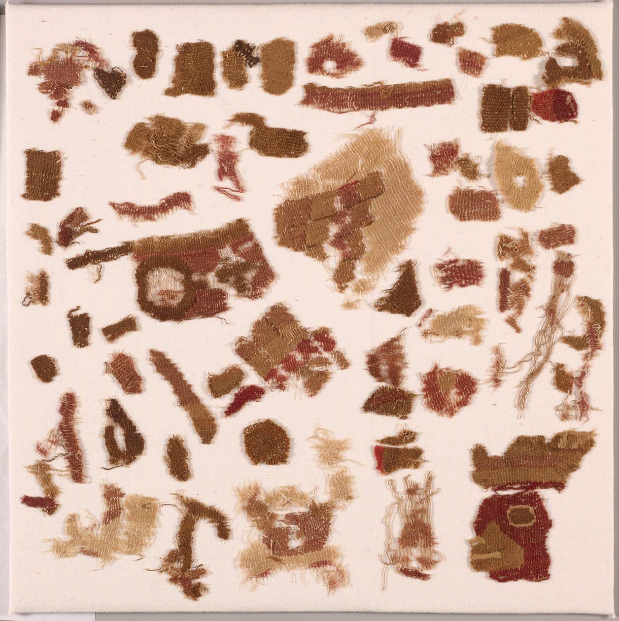 Irtotekstiilifragmentit, c. 50-650. tekijältä Unbekannt