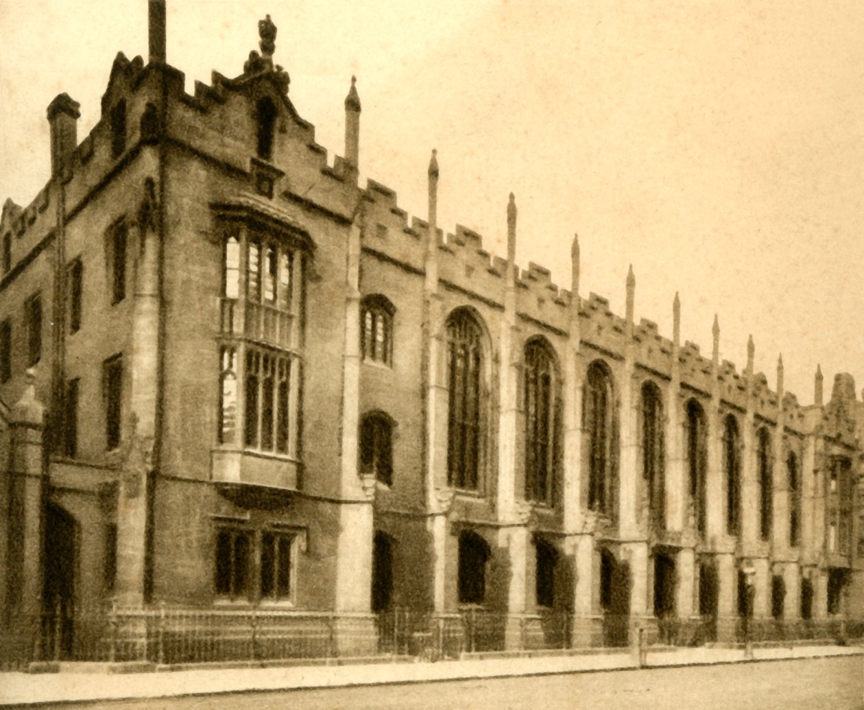 Nro 61. King Edwards School, Birmingham, 1923. tekijältä Unbekannt