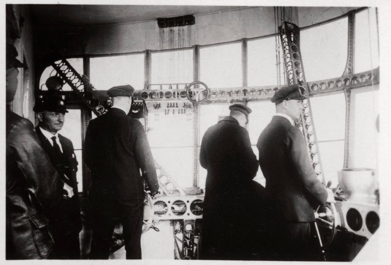 Pilottiosasto, Zeppelin LZ 127 Graf Zeppelin, 1933 tekijältä Unbekannt