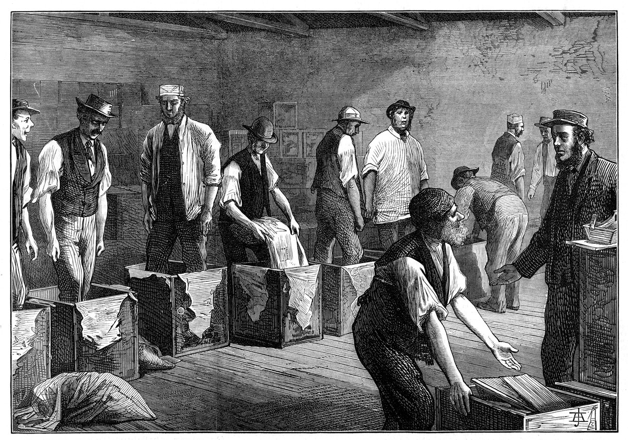 Arkkujen täyttöä teevarastossa, 1874 tekijältä Unbekannt