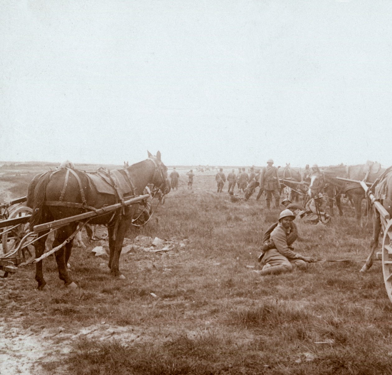 Sotilaat ja hevostykistö, c1914-c1918 tekijältä Unbekannt