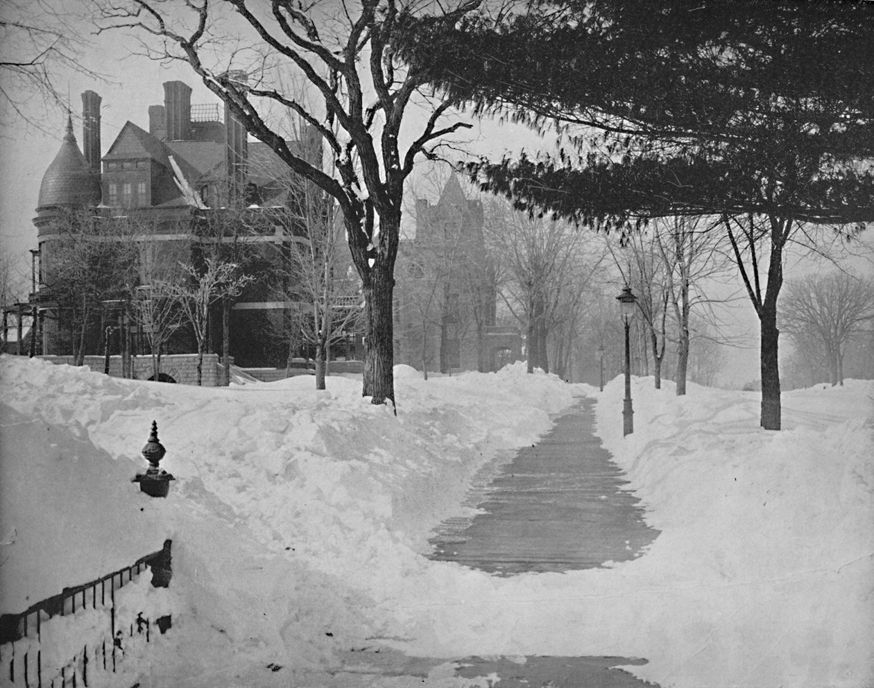 Summit Avenue in Winter, St. Paul, Minnesota, 1897. tekijältä Unbekannt