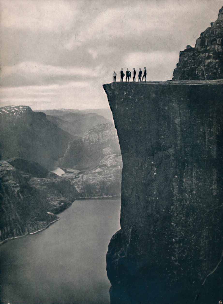 Saarnatuoli Lysefjordissa, 1914. tekijältä Unbekannt