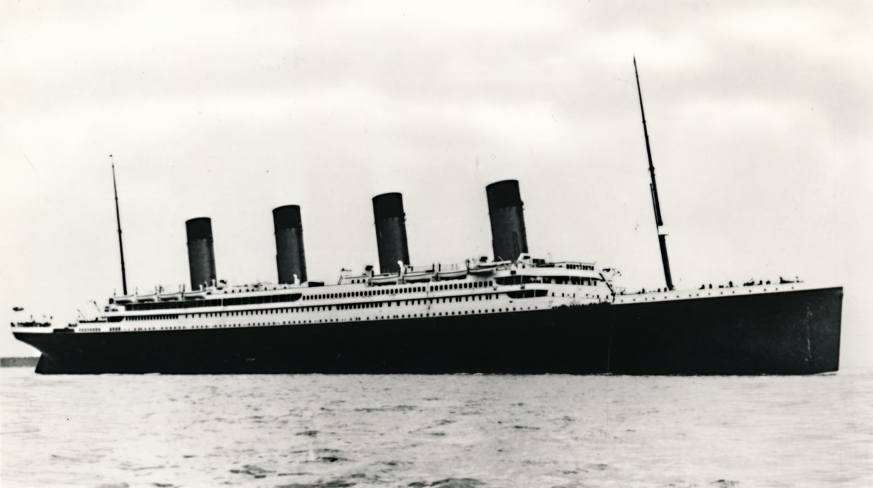 RMS Titanic lähtee Southamptonista 10. huhtikuuta 1912. tekijältä Unbekannt