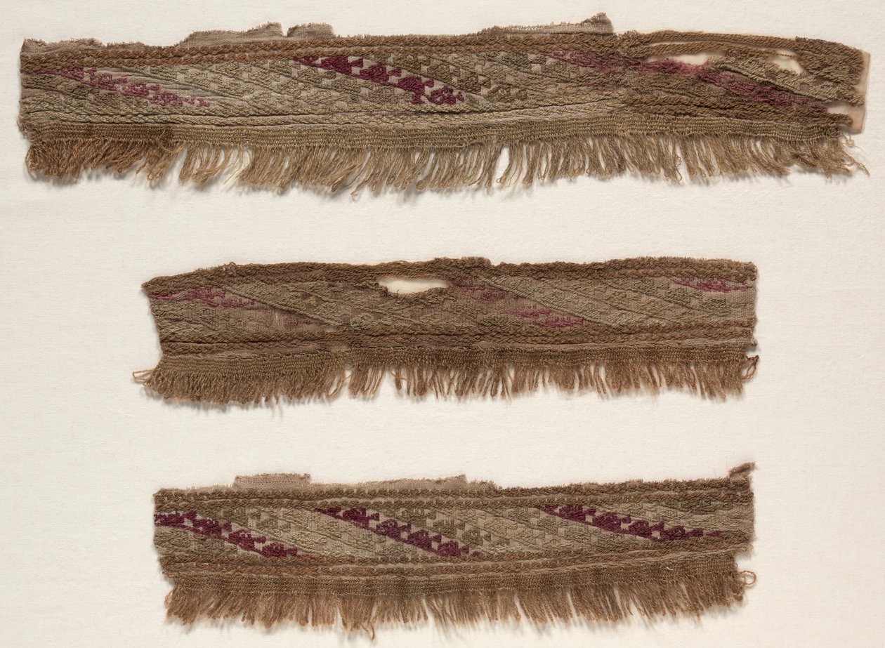 Kolme reunafragmenttia, n. 1100-1400. tekijältä Unbekannt