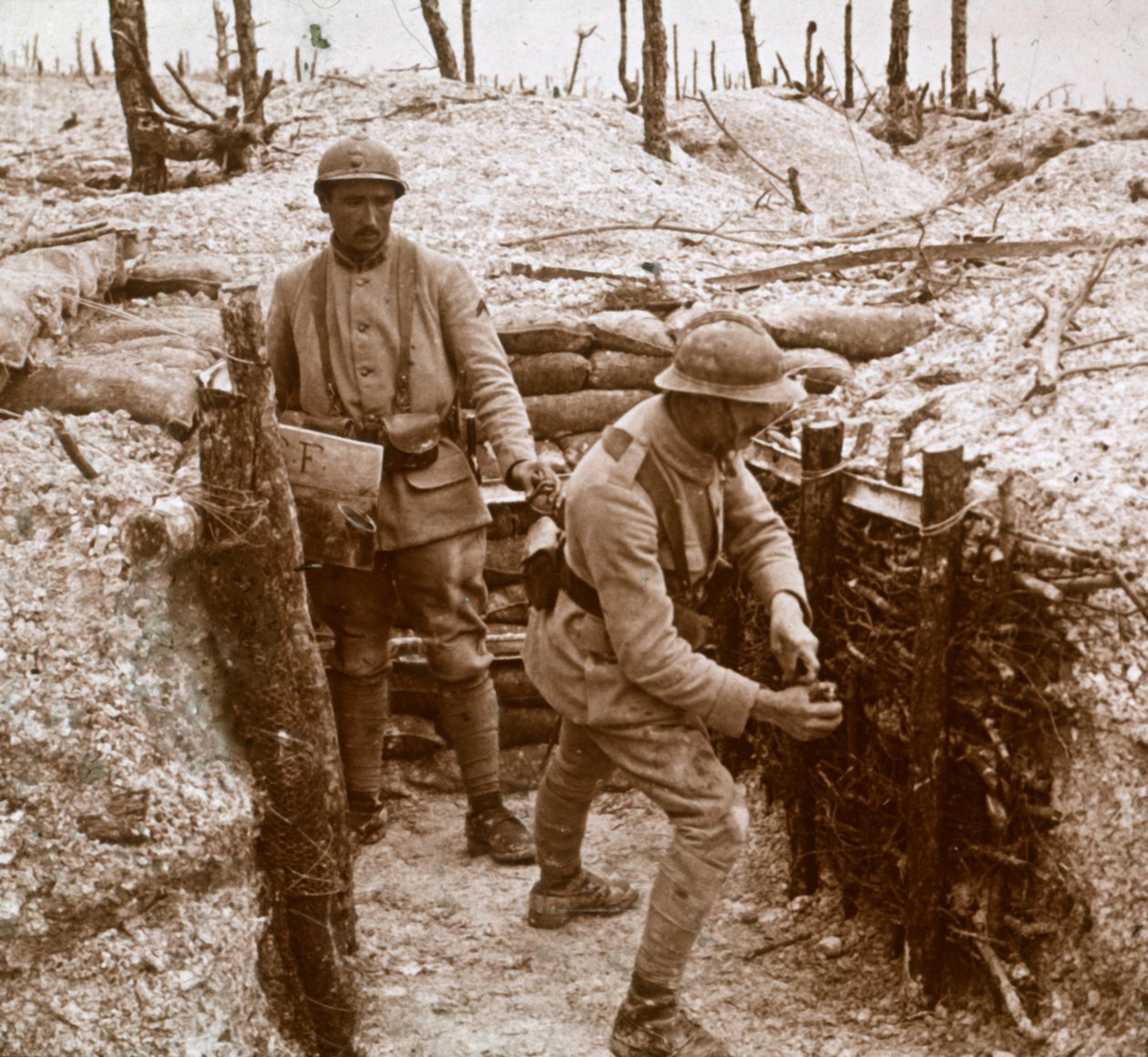 Heittokranaatteja, etulinja, c1914-c1918 tekijältä Unbekannt