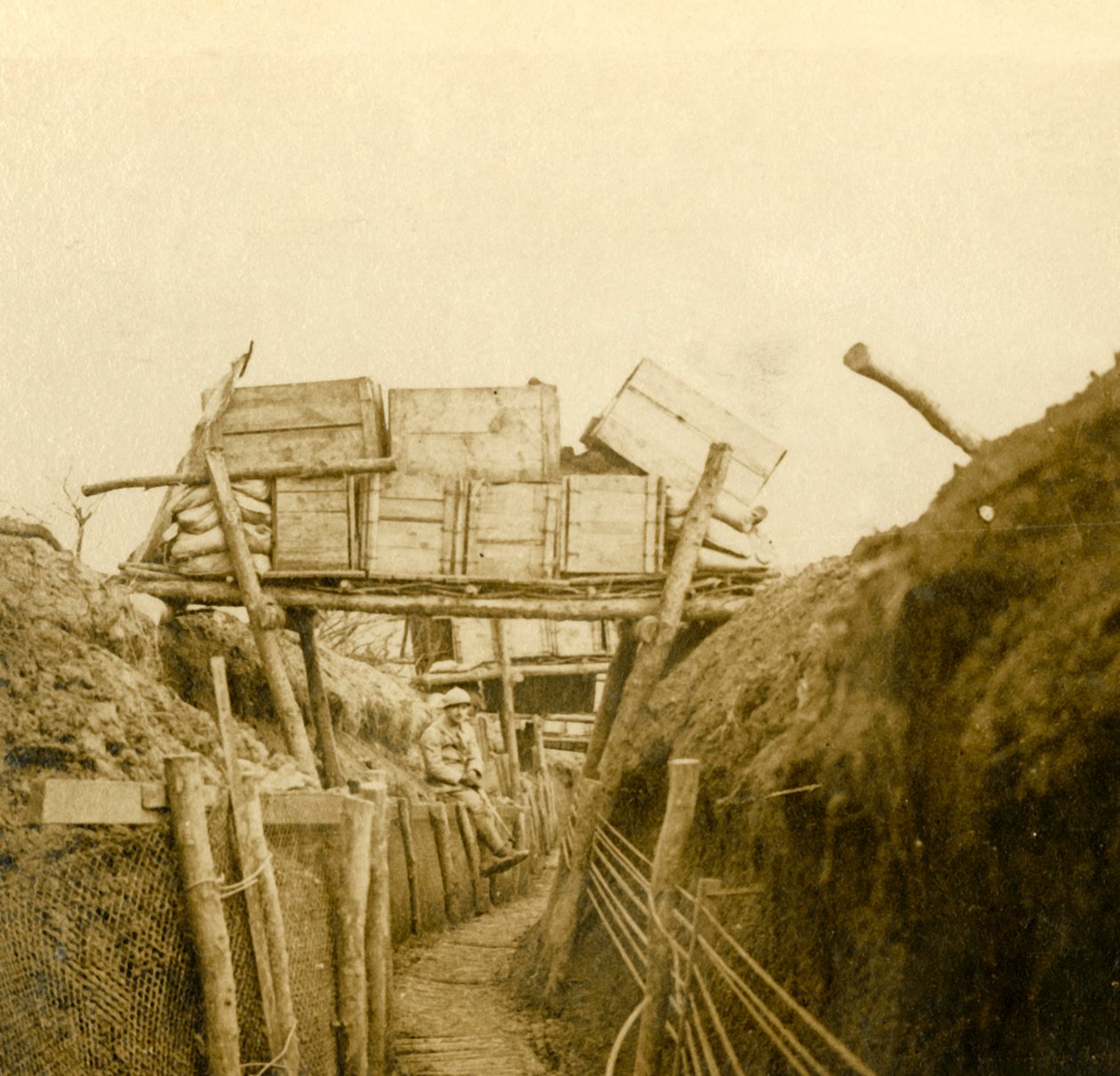 Kaivannot lähellä Les Épargesia, Pohjois-Ranska, c1914-c1918. tekijältä Unbekannt