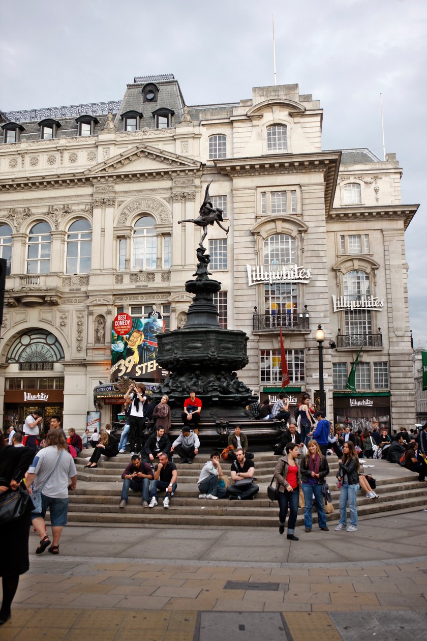 Piccadilly Circus, Lontoo (kuva) tekijältä Unbekannt