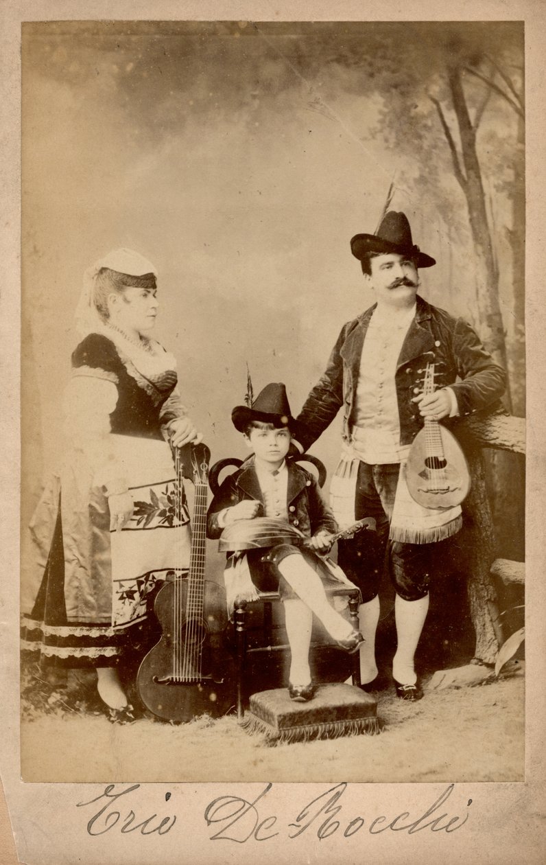 Bocchi Trio, Lombardia, n. 1880 (b/w valokuva) tekijältä Unbekannter Künstler