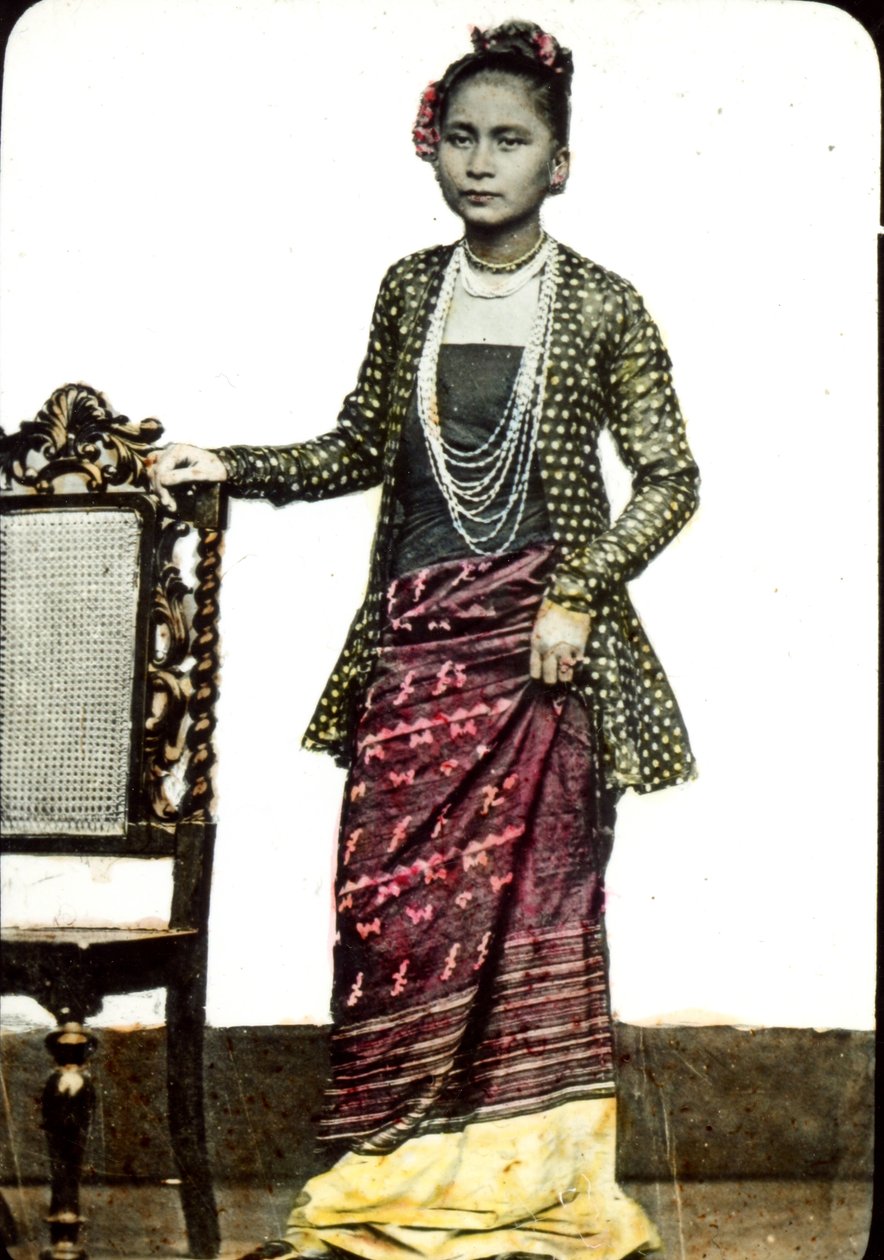 Burmalainen nainen, noin 1880-luku tekijältä Unknown