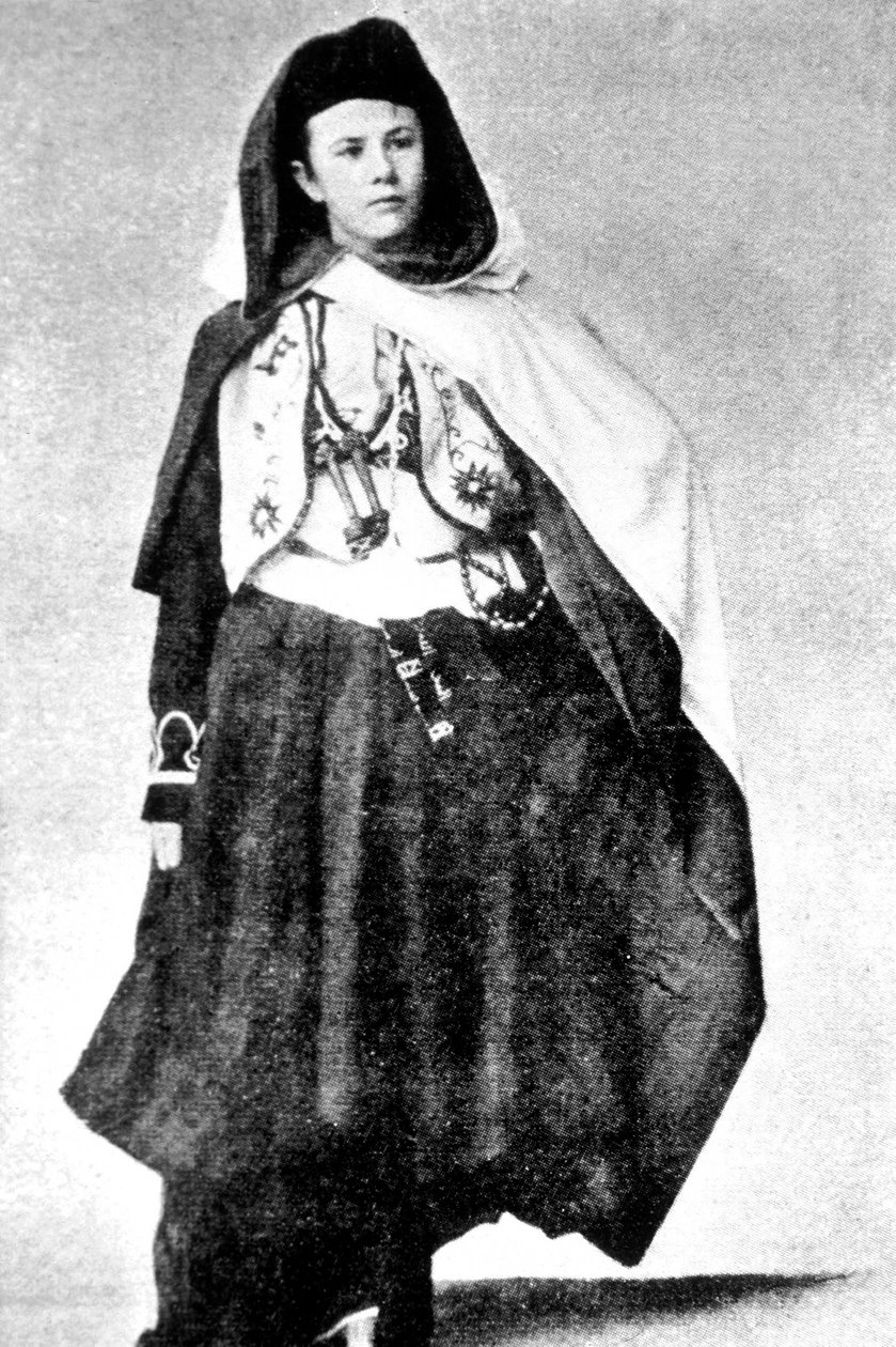 Sveitsiläinen tutkimusmatkailija Isabelle Eberhardt pukeutunut arabialaiseen asuun, n. 1897 tekijältä Unknown