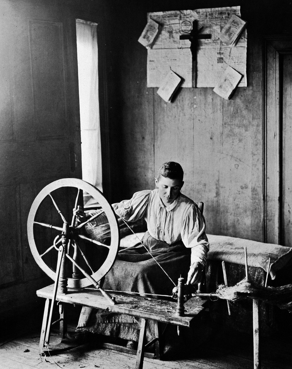 Nortmanin käsityökudonta noin 1890. tekijältä Unknown photographer