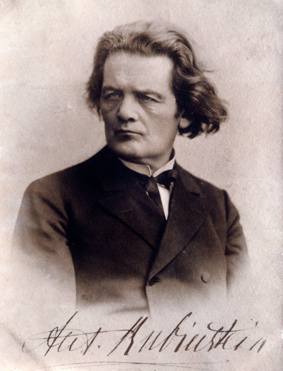 Anton Rubinsteinin muotokuva (m/w kuva) tekijältä Unknown photographer