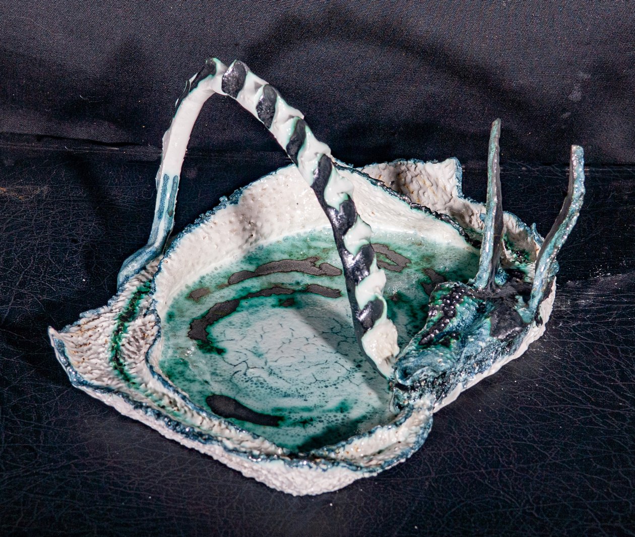 Dragon Dish tekijältä Vincent Alexander Booth