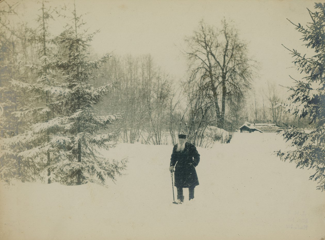 Kreivi Lev Nikolajevitš Tolstoi kävelee. tekijältä Vladimir Grigorievich Chertkov