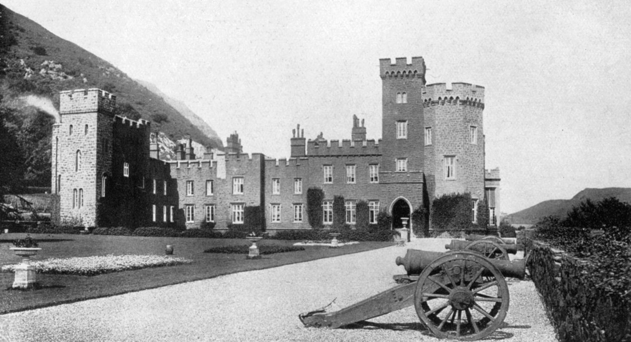 Garron Tower, Larne, Pohjois-Irlanti, 1924-1926 tekijältä W. Lawrence