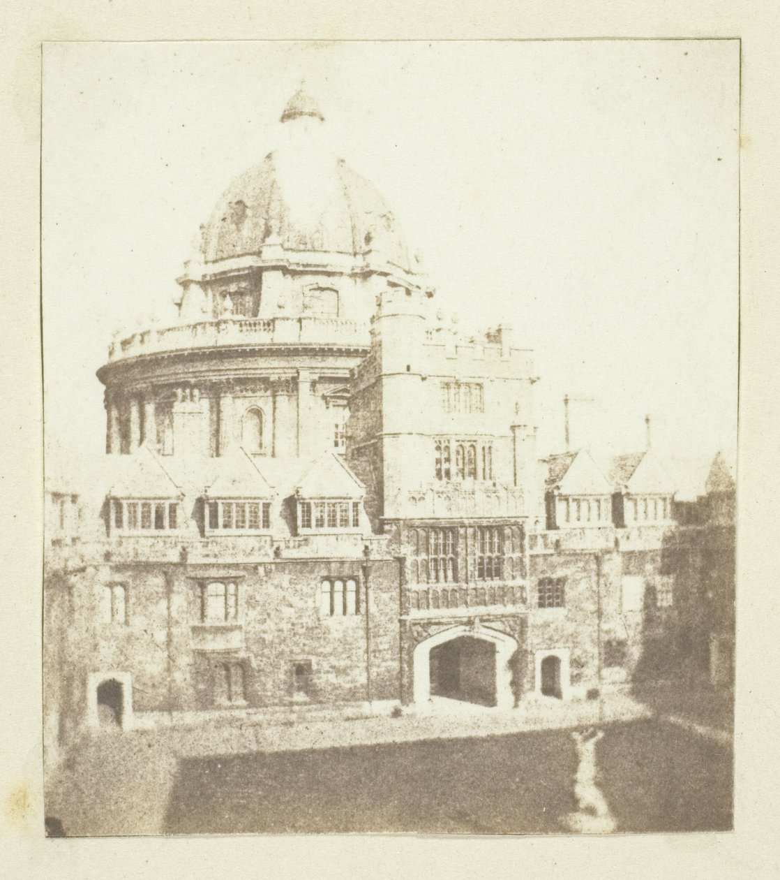 Radcliffe-kirjasto, Oxford tekijältä William Henry Fox Talbot