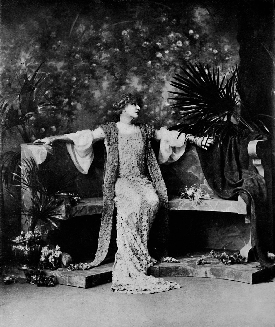 Madame Sarah Bernhardt, 1914. tekijältä William and Daniel Downey