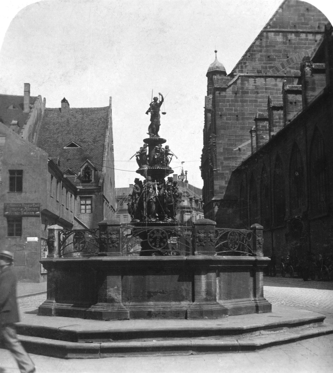 Tugendbrunnen, Nürnberg, Baijeri, Saksa, c1900 tekijältä Wurthle and Sons