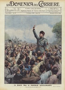 Il Duce hurraavien ihmisten joukossa