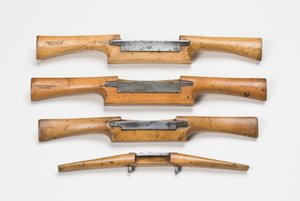 Pinnat, 1700-1800-luku (puksipuu ja metalli)