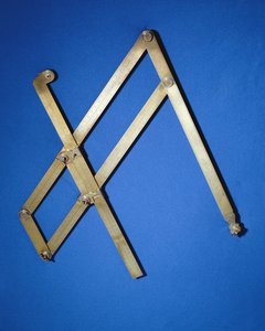 Pantografi, ranska, 1700-luku (messinki)