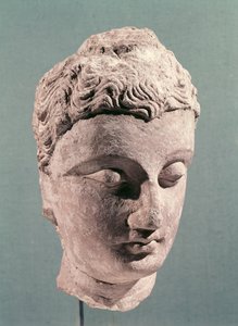 Buddhan pää, Gandhara, 2.-4. vuosisadat (stukki)