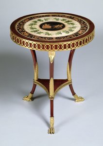 Jalustapöytä, 1804-14 (kullattua puuta)