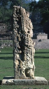 Copan Stela H, myöhäinen klassikkokausi, noin 730 jKr