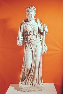 Hecaten patsas (marmori)