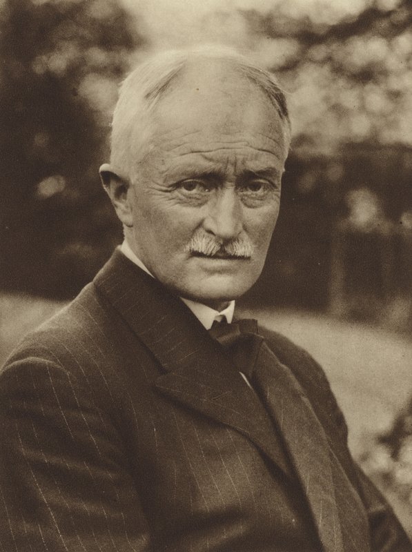 John Masefield, englantilainen runoilija (m/w kuva) tekijältä (after) English photographer