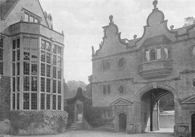 Stanway: Forecourt ja Gate-House tekijältä Charles Latham